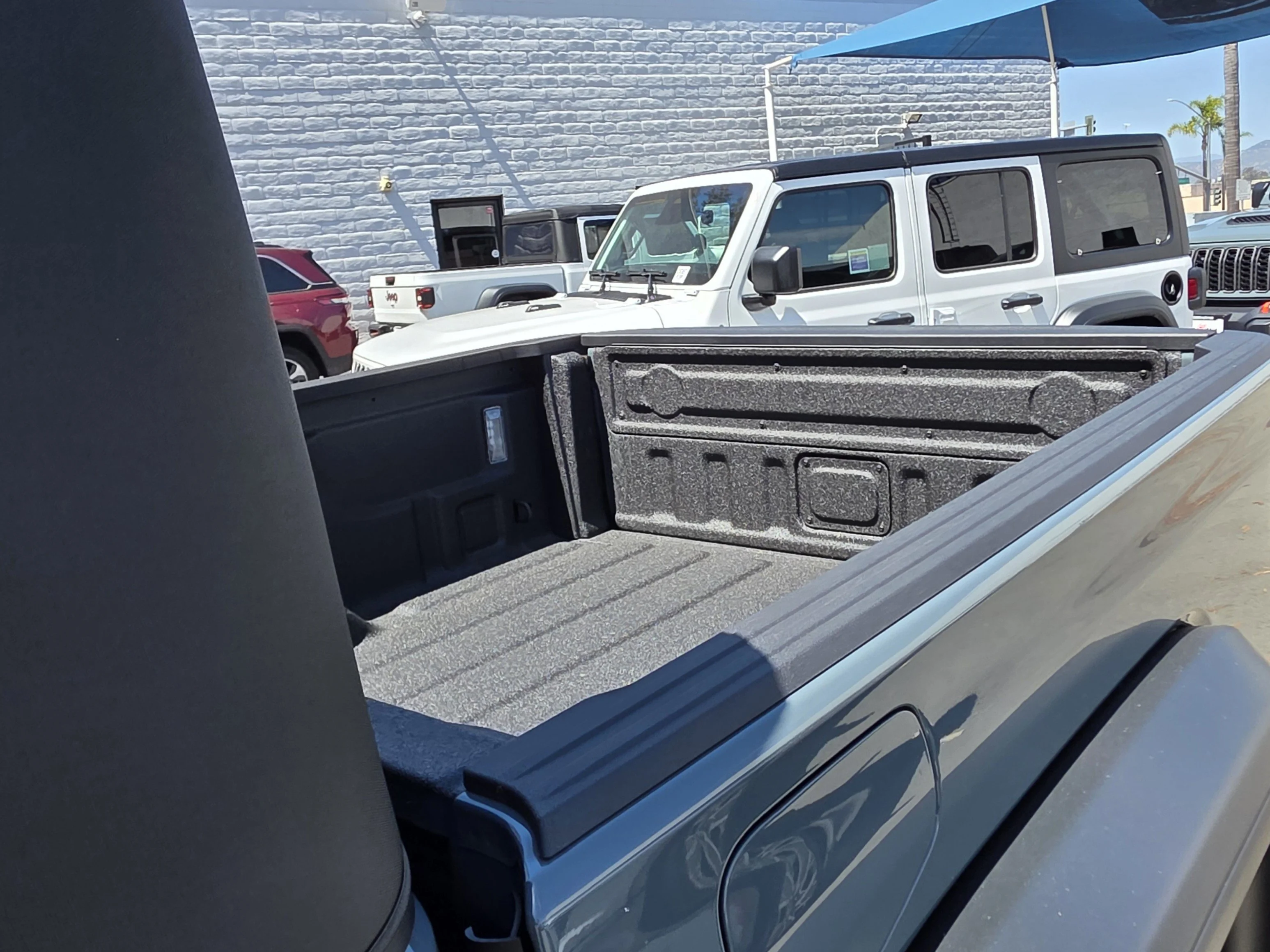 New 2026 Anvil Clearcoat Jeep Rubicon image 18