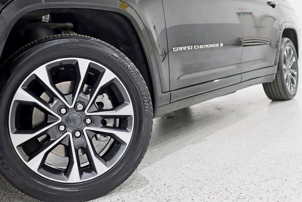 2023 Jeep Grand Cherokee L Overland