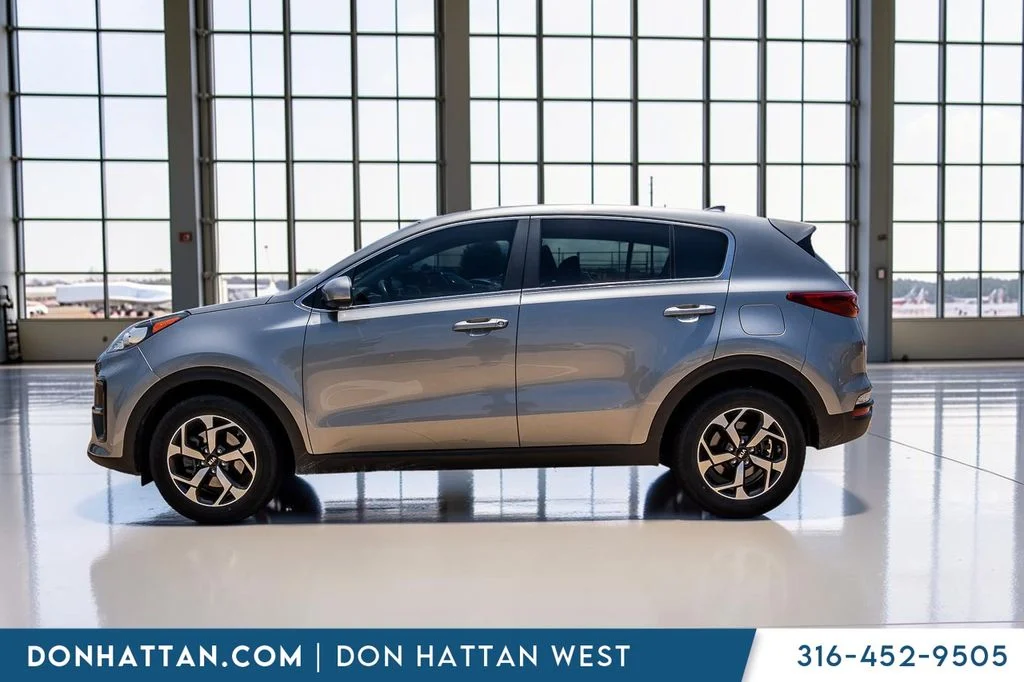 Used 2021 Kia Sportage LX with VIN KNDPM3AC5M7844335 for sale in Park City, KS