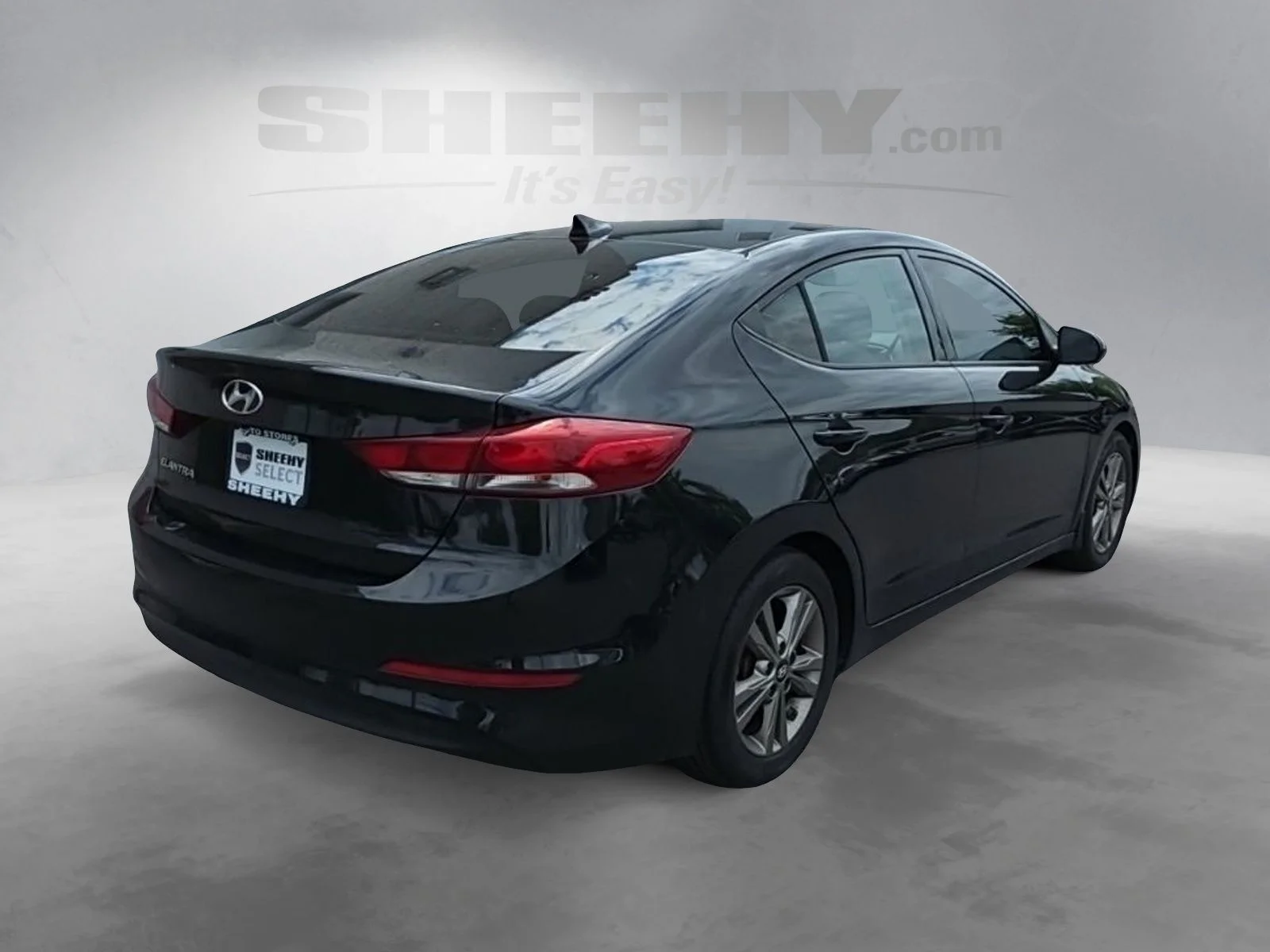 Used 2018 Black Hyundai Value Edition image 7