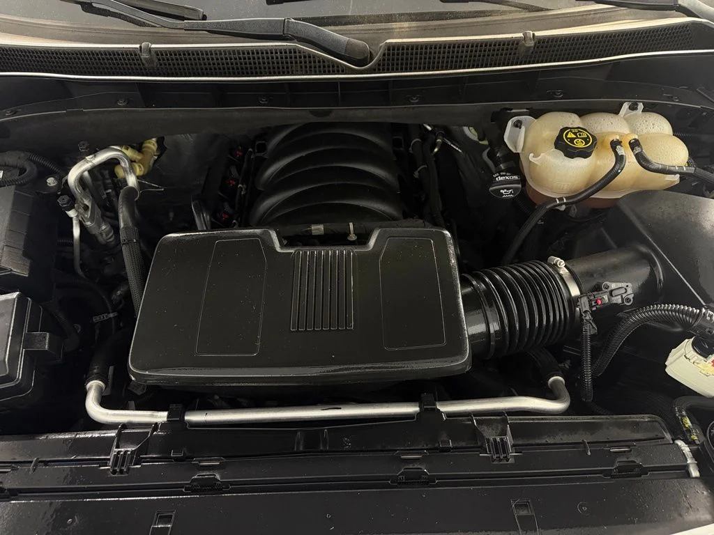 2023 GMC Yukon AT4 - Photo 34