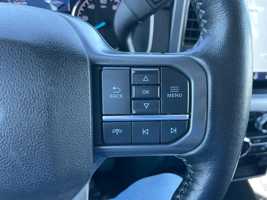 Used 2022 Black Metallic Ford XLT image 23