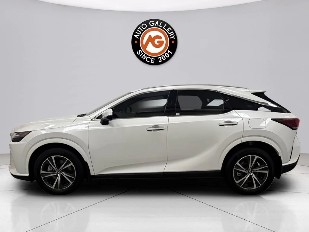 Used 2024 White Lexus 350h Premium image 7
