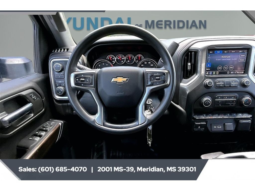 Used 2020 Summit White Chevrolet LT image 5
