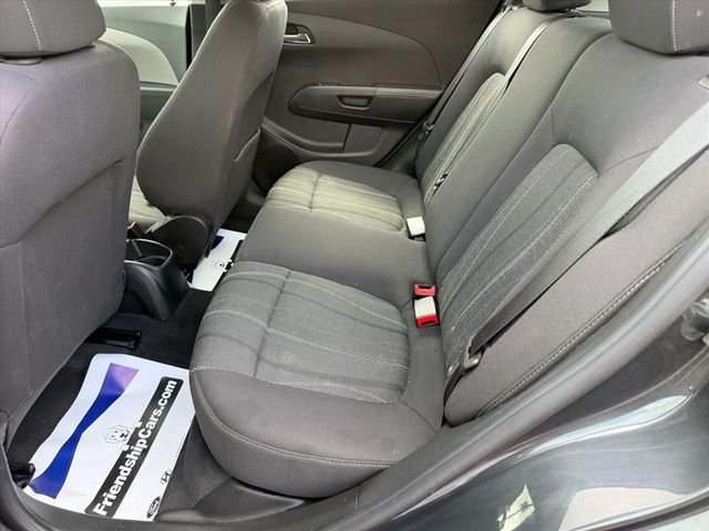 Used 2015 Gray Chevrolet LT image 8