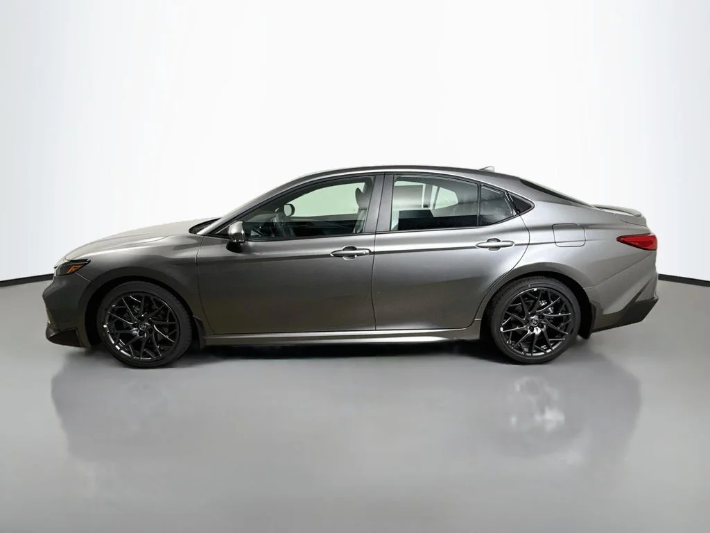 New 2026 Heavy Metal Toyota SE image 4