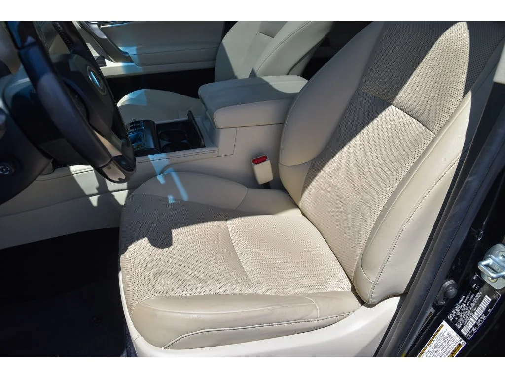 Used 2021 Black Onyx Lexus Premium image 14