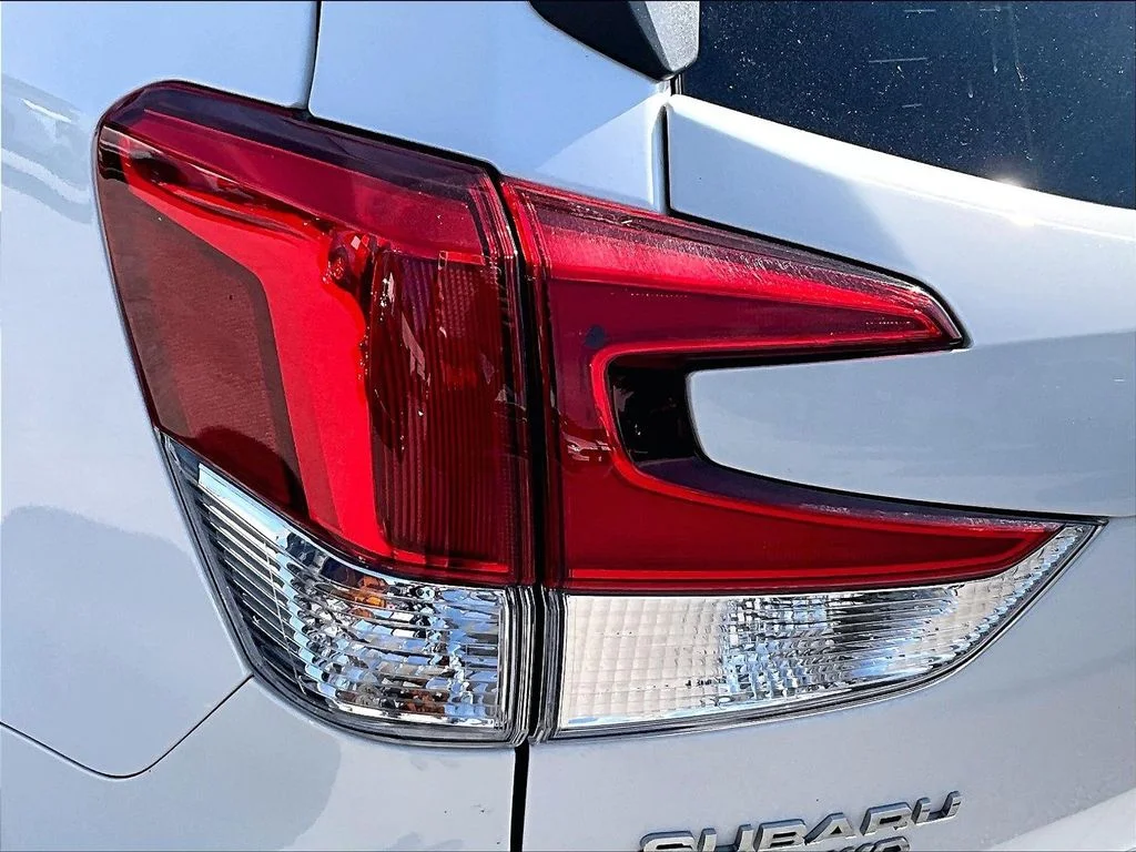 Used 2023 White Subaru Premium image 31