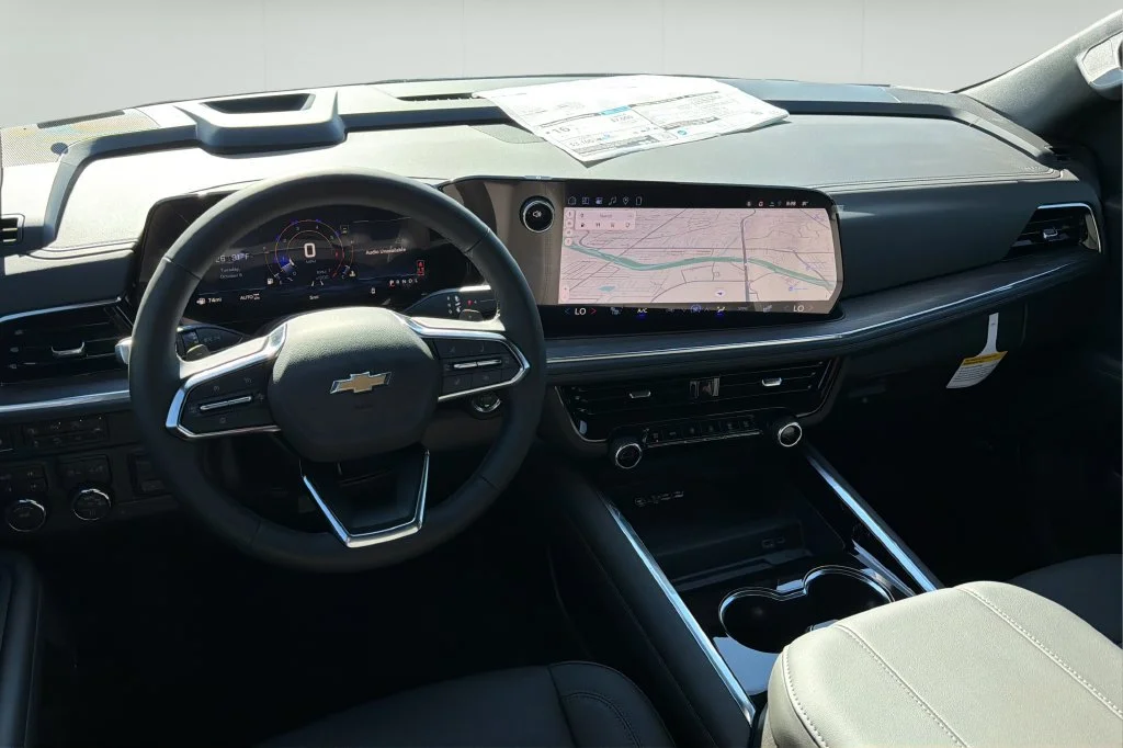 New 2026 Summit White Chevrolet LT image 21