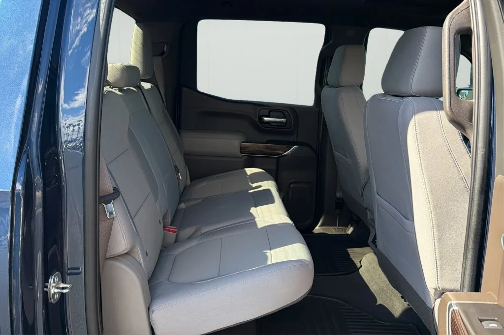 Certified Used 2020 PACIFIC BLUE METALLIC GMC SLE image 13