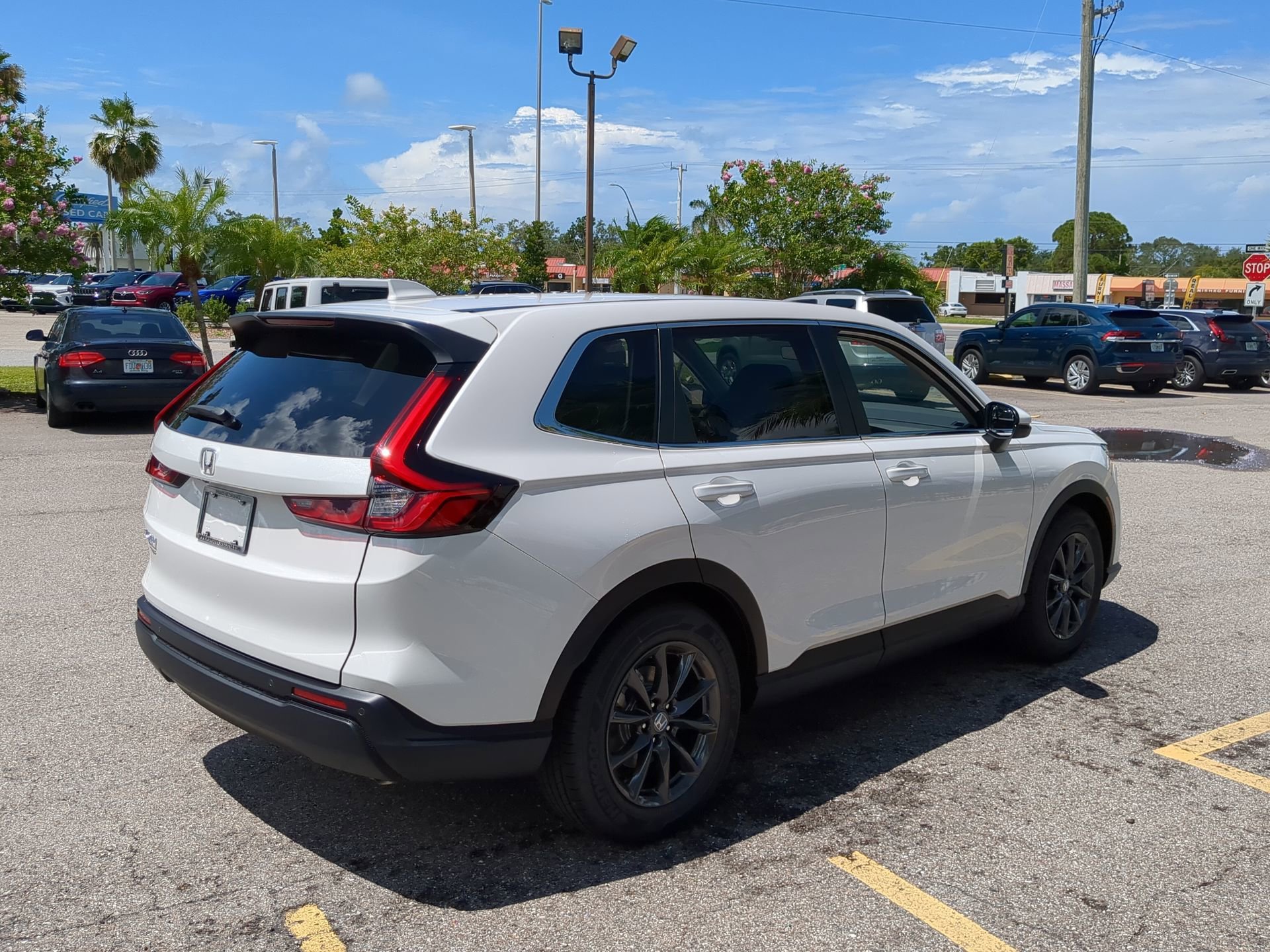 New 2026 Platinum White Pearl Honda EX-L image 6