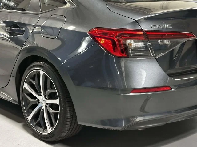 Certified Used 2024 Meteorite Gray Metallic Honda 1.5T 4D TOURING image 11