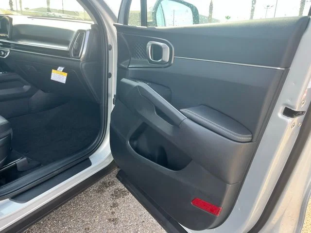 New 2026 White Kia S image 22