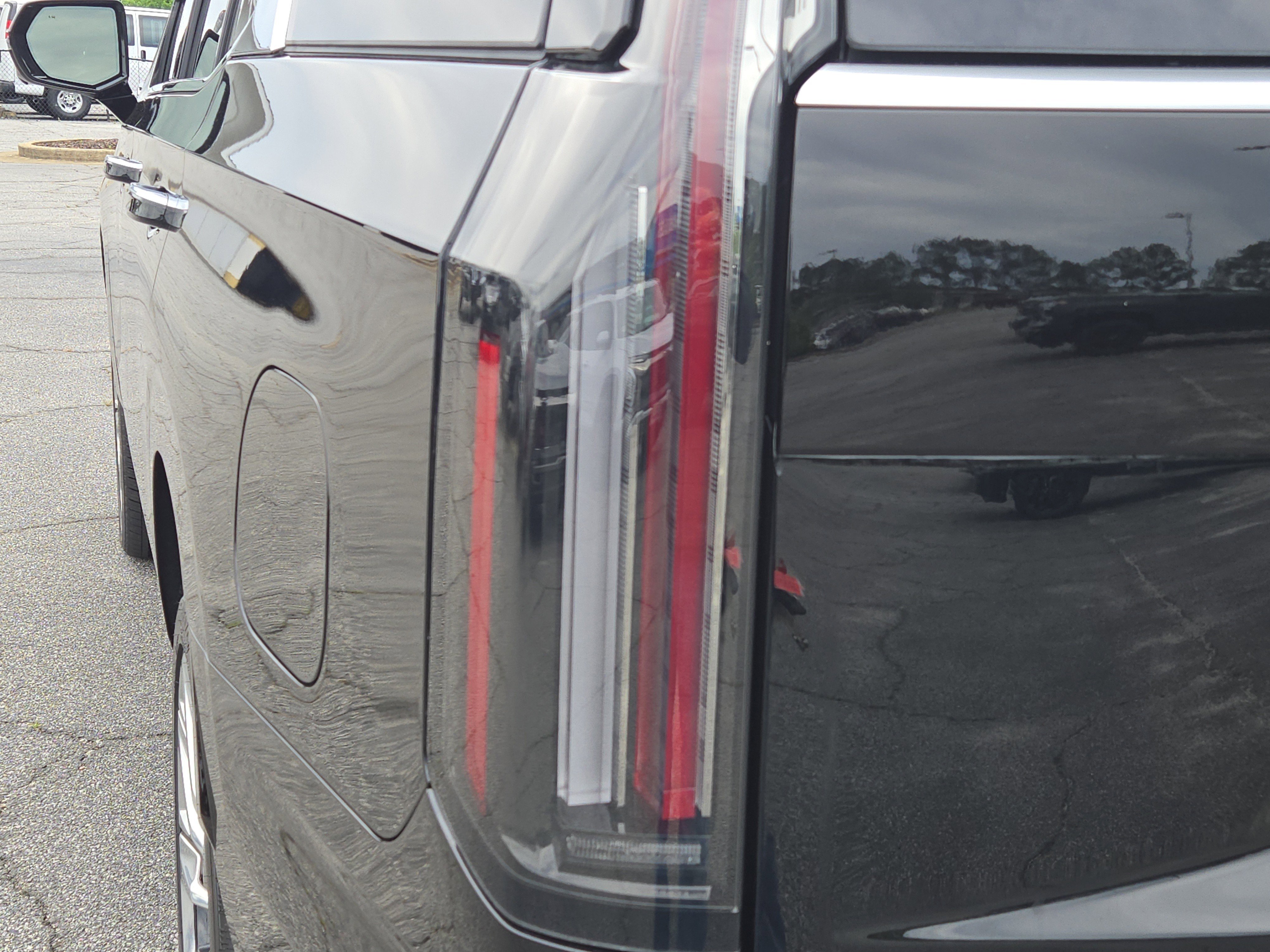2026 Cadillac Escalade Luxury - Photo 27