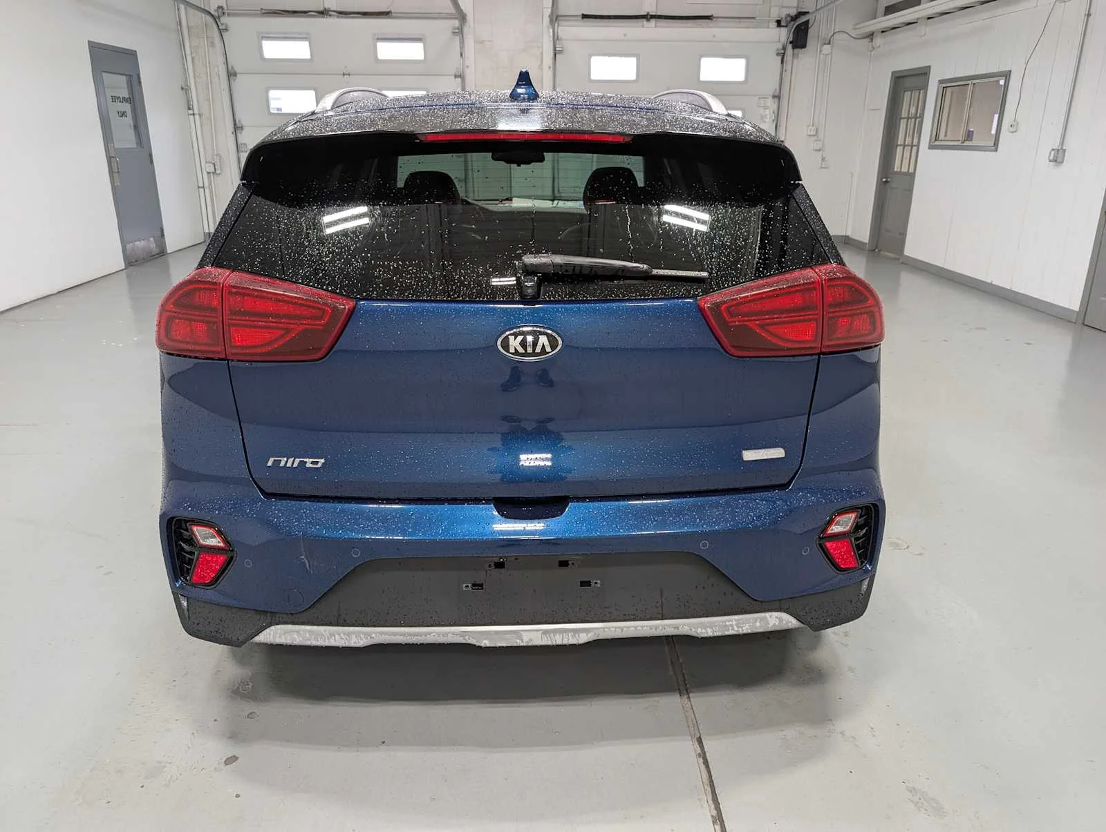 Used 2020 CERULEAN Kia EX Premium image 8