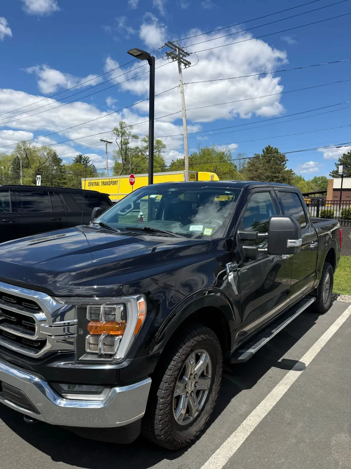 2022 Ford F-150 XLT 4x4 SuperCrew 5-1/2 Box's photo