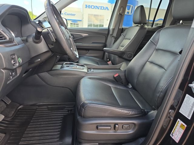 Certified Used 2023 Crystal Black Pearl Honda RTL image 10