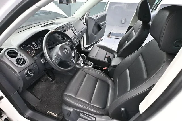 2013 Volkswagen Tiguan SE - Photo 20