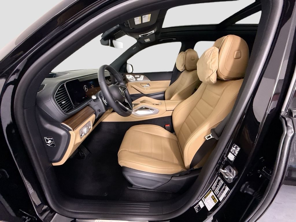 New 2026 Obsidian Black Metallic Mercedes-Benz GLE 580 image 21