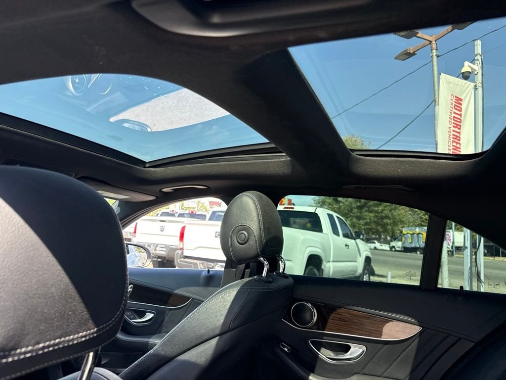 Used 2016 White Mercedes-Benz C 300 image 19