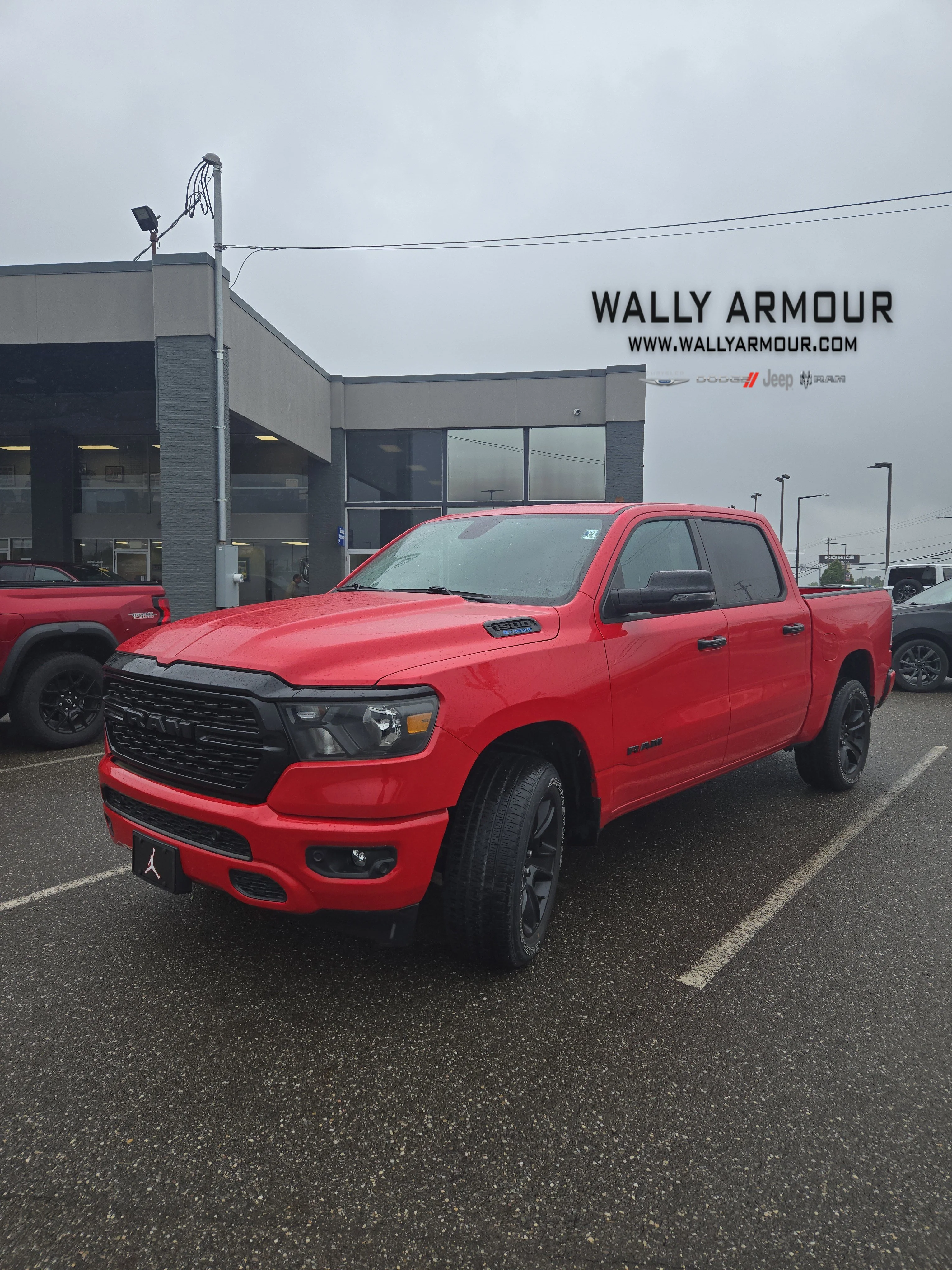 2023 RAM 1500 Big Horn/Lone Star 4x4 Crew Cab 5'7's photo