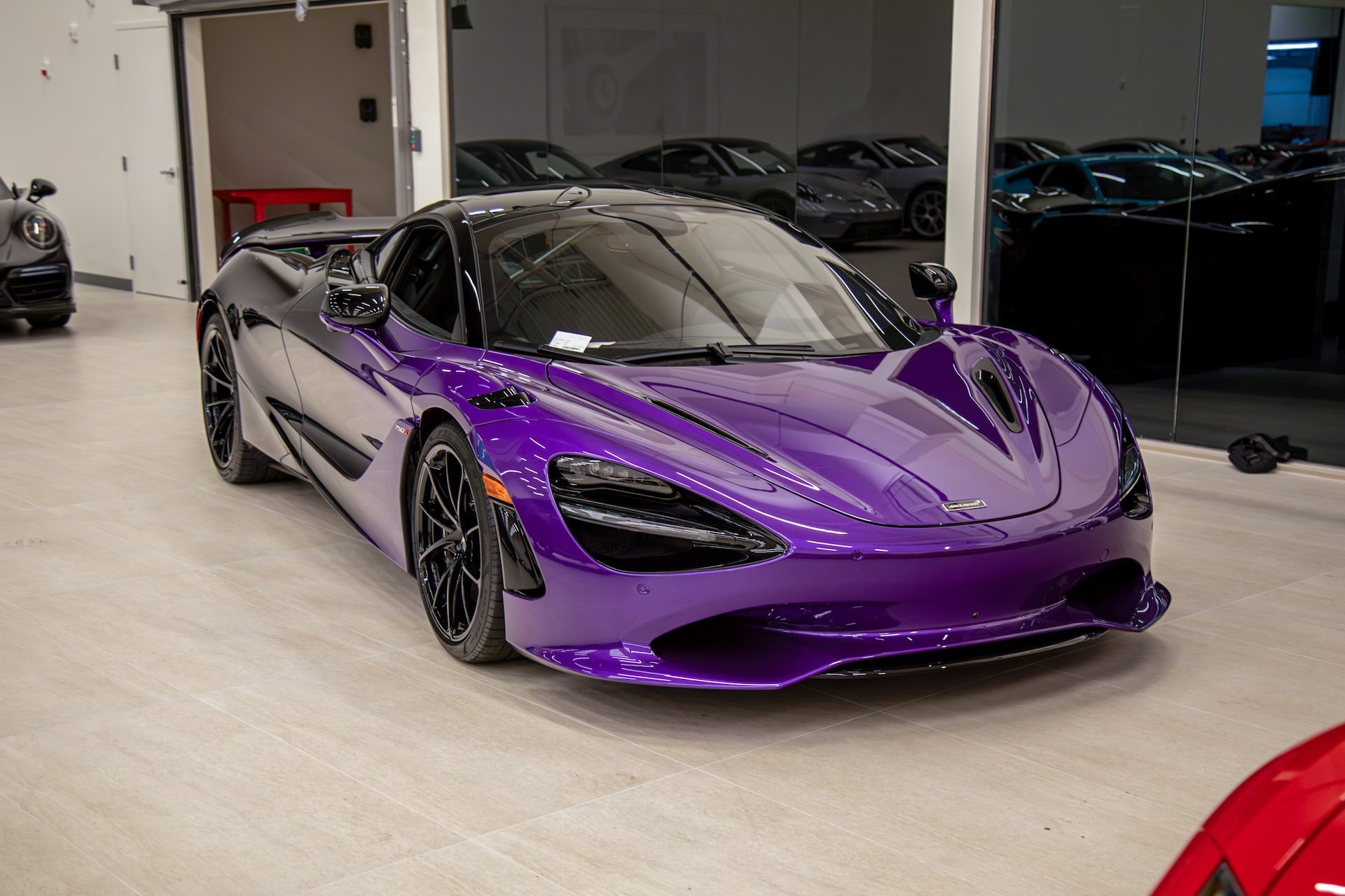 Used 2024 Purple McLaren Coupe image 5