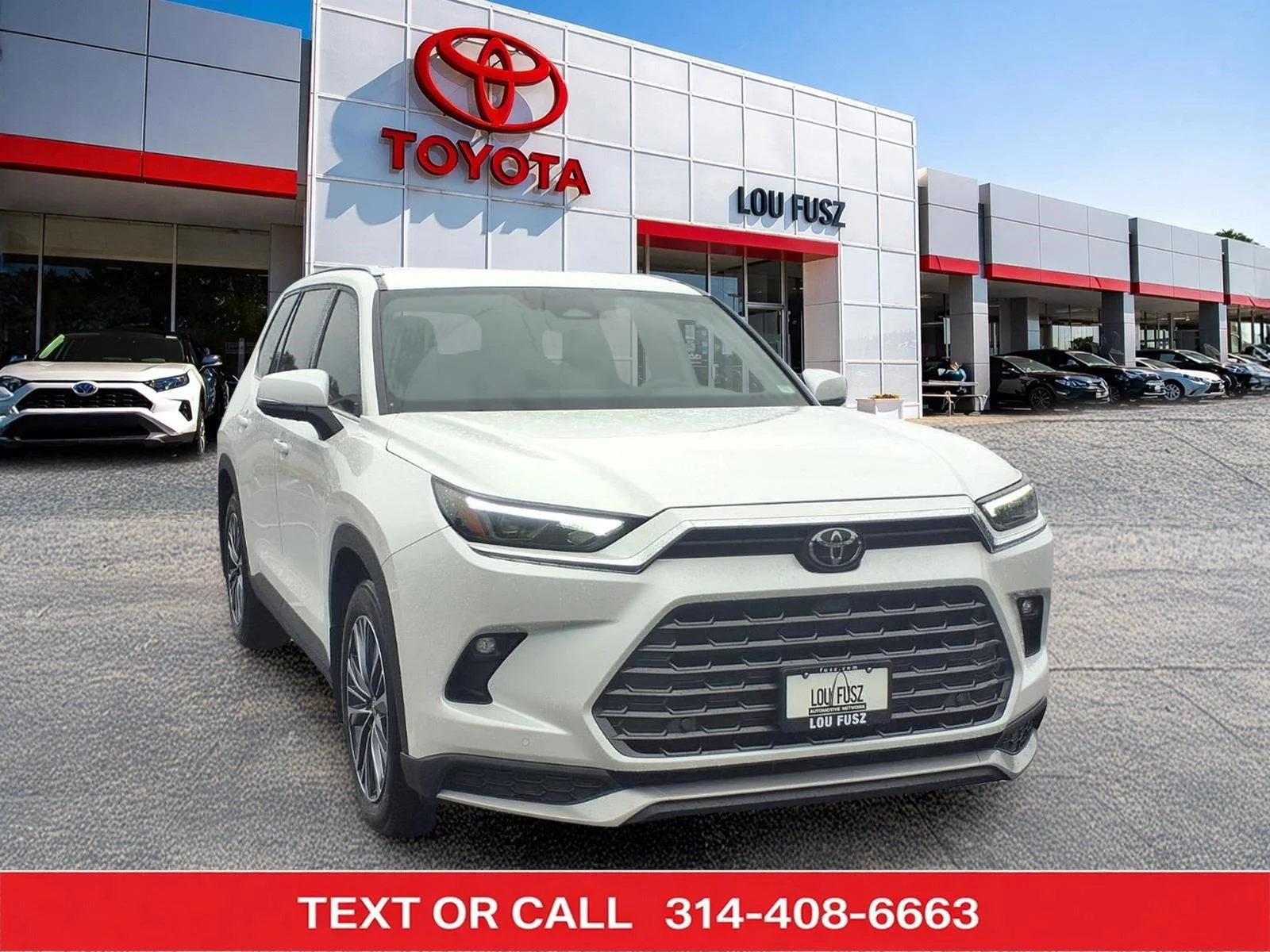 Used 2024 Wind Chill Pearl Toyota MAX Limited image 1