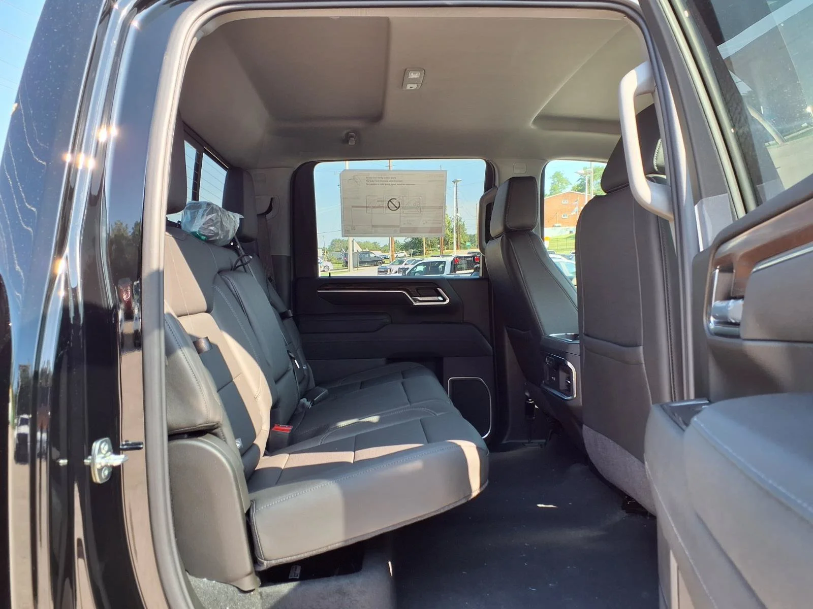 New 2026 Onyx Black GMC SLT image 20