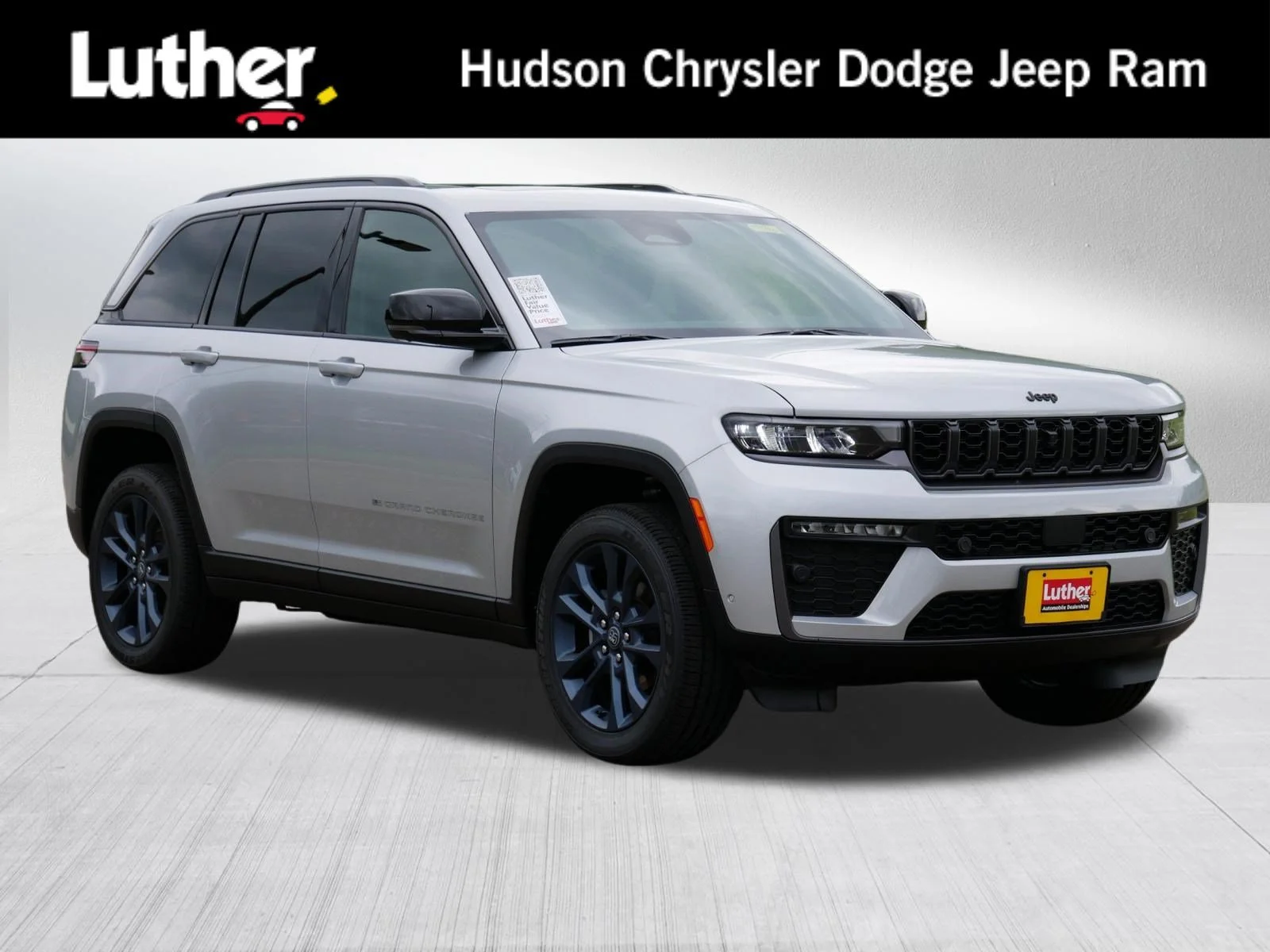 New 2026 Silver Zynith Exterior Paint Jeep 85th Anniversary Edition image 1