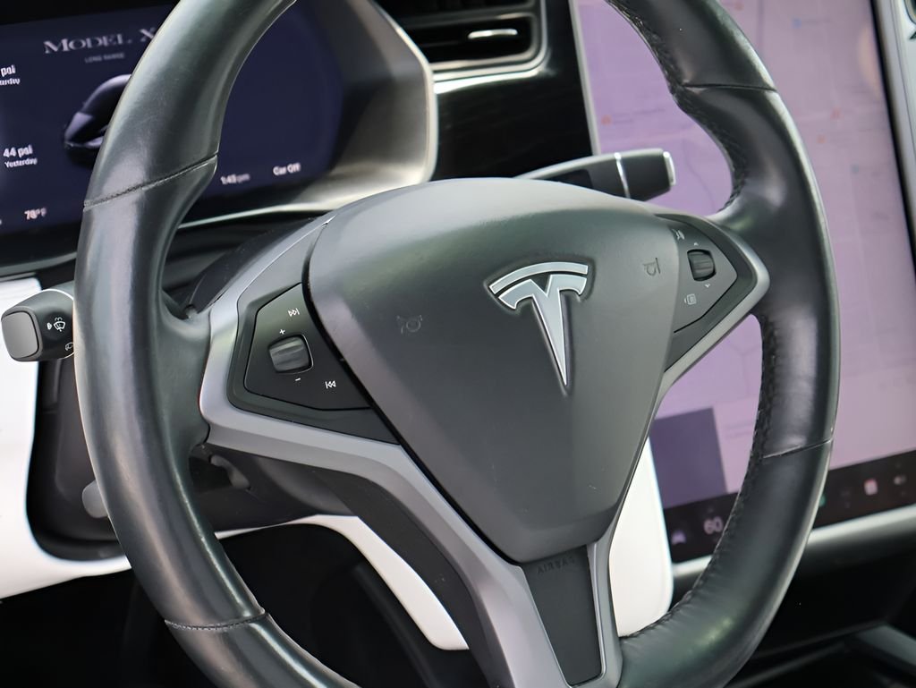 Used 2020 Solid Black Tesla Long Range image 20