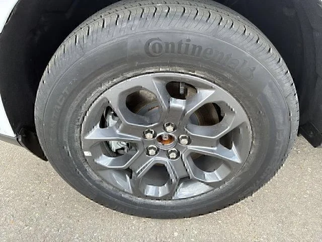 New 2026 Oxford White Ford XLT image 31