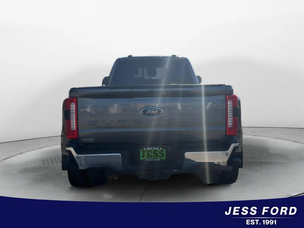 Used 2024 Carbonized Gray Metallic Ford LARIAT image 3