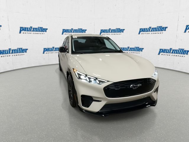 New 2026 Beige Ford Premium image 3