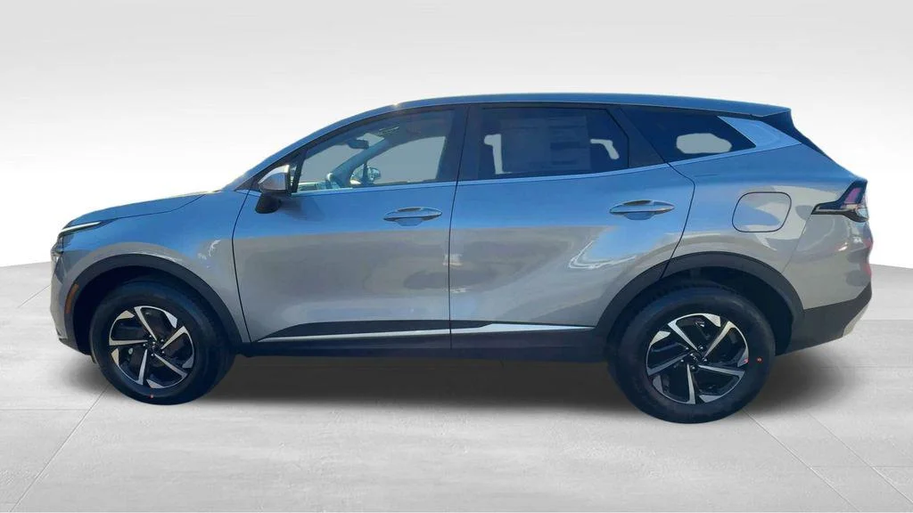 2025 Kia Sportage LX Hybrid - Photo 6