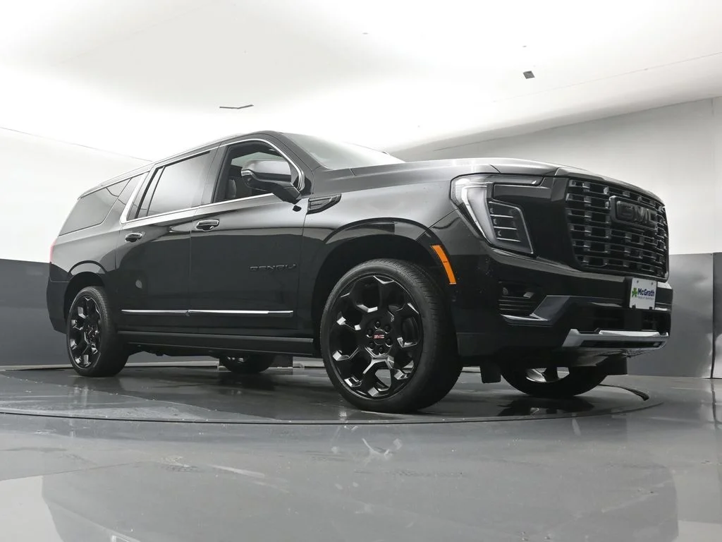 New 2026 Black GMC Denali Ultimate image 34
