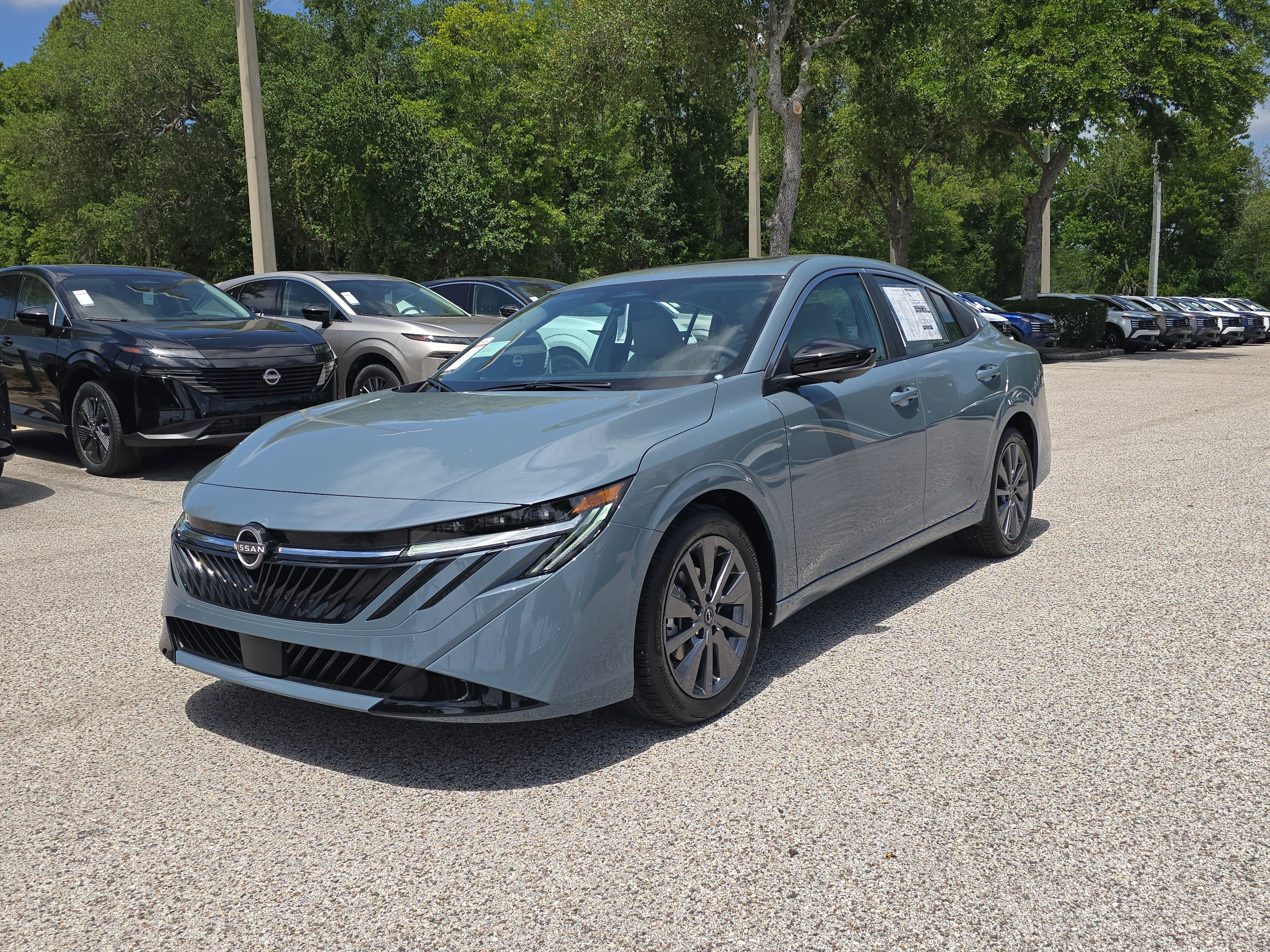 New 2026 Atlantic Gray Metallic Nissan SL image 4
