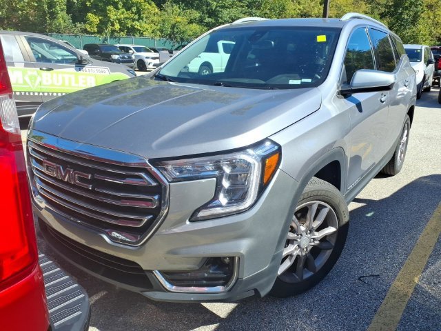 Used 2024 Sterling Metallic GMC SLT image 1