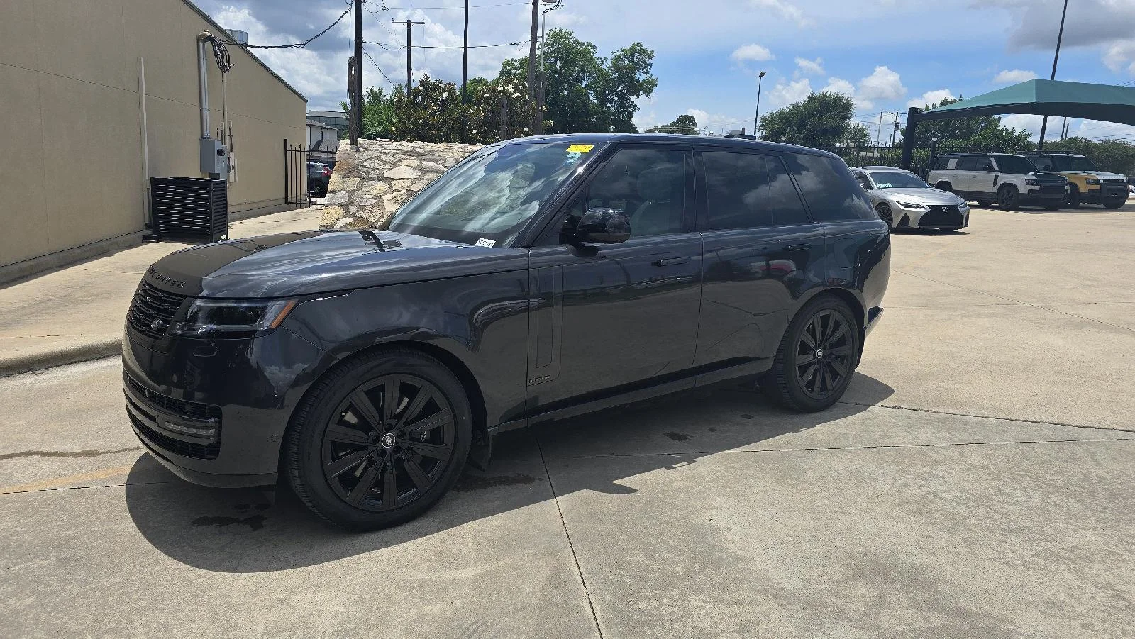 2025 Land Rover Range Rover 3.0 PHEV Autobiography's photo