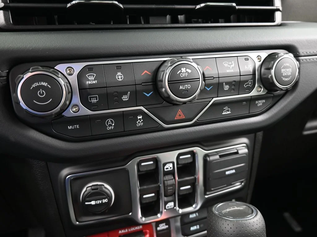 2026 Jeep Gladiator Mojave - Photo 17