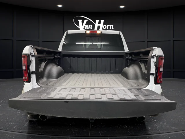 New 2026 Bright White Clear-Coat Exterior Paint RAM Big Horn/Lone Star image 13