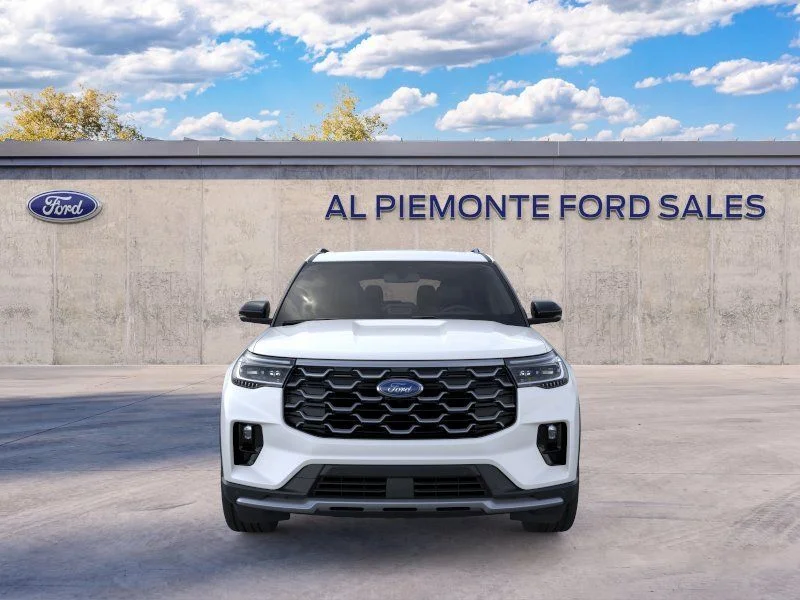 New 2026 Star White Metallic Tri-Coat Ford Platinum™ image 29