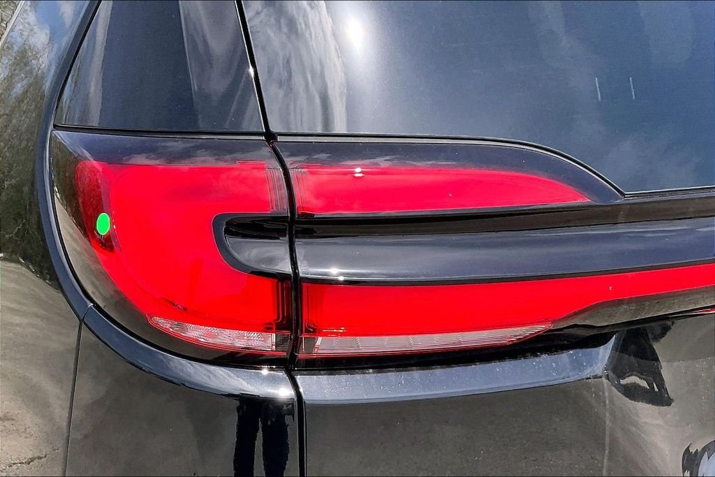 New 2026 Chrysler Pacifica Select 4D Passenger Van