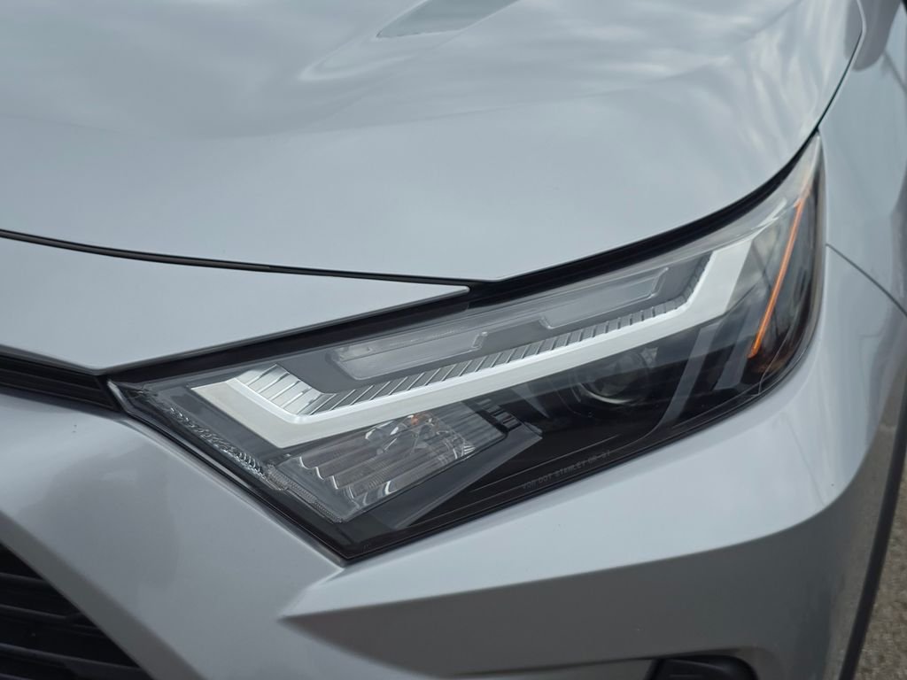 Certified Used 2024 Silver Toyota LE image 13