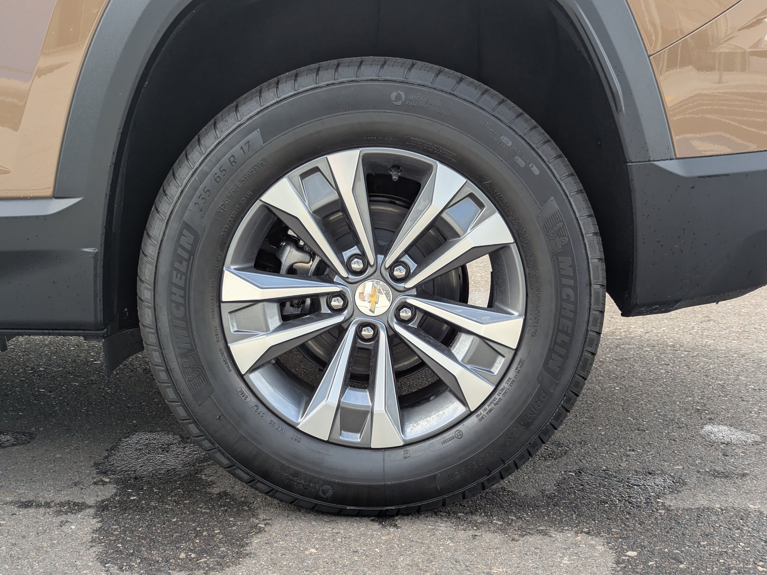 2027 Chevrolet Equinox LT - Photo 51