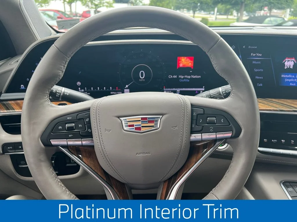 Used 2022 Red Cadillac Sport Platinum image 25