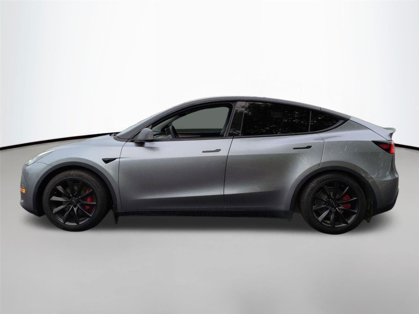 Used 2024 Tesla Model Y Performance with VIN 7SAYGDEF2RA275404 for sale in Smithfield, NC