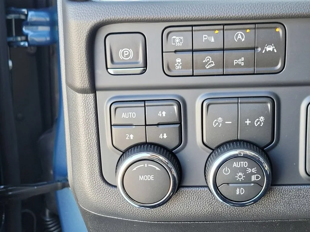 2026 Chevrolet Tahoe Premier - Photo 24