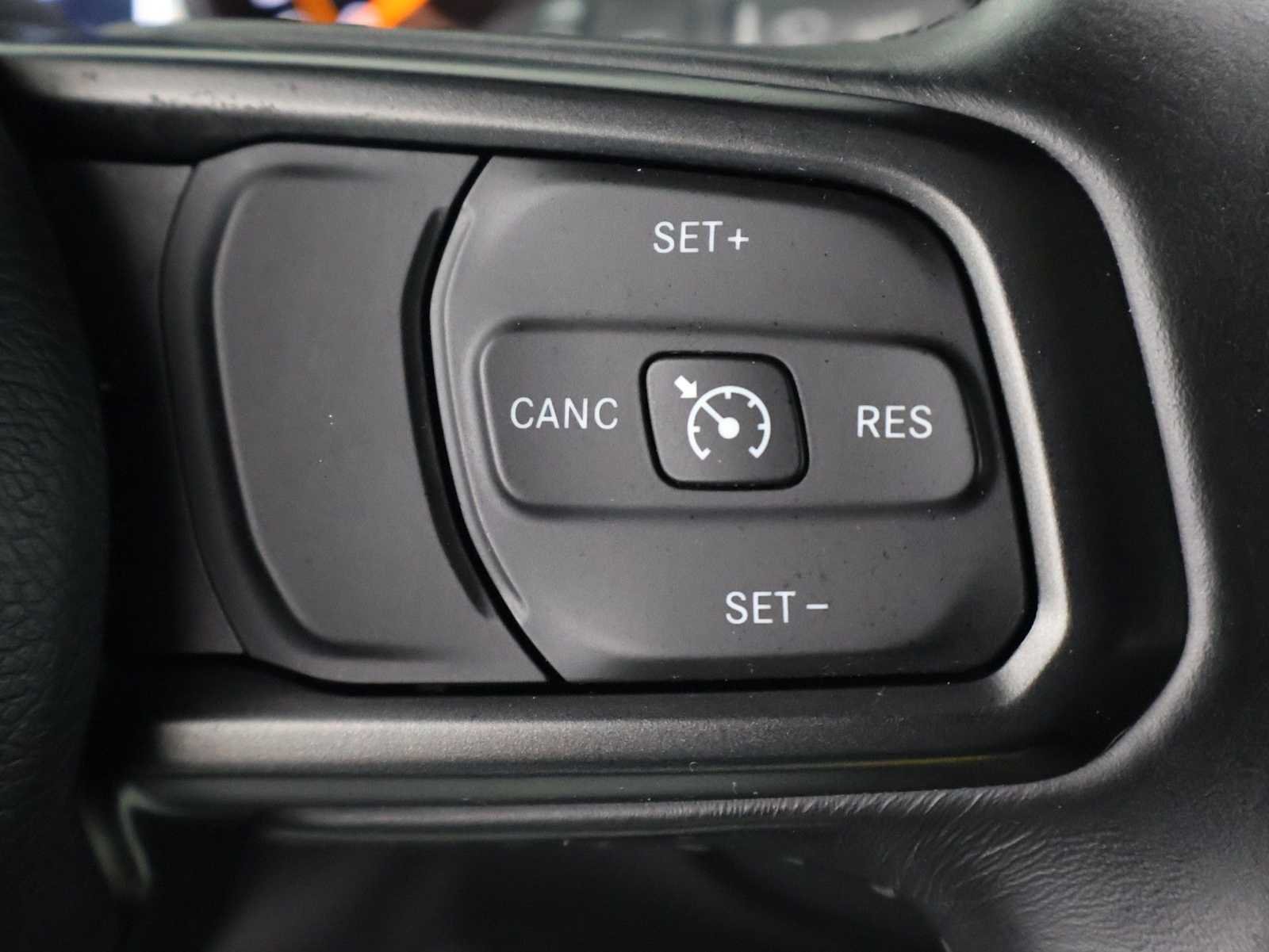 Used 2018 Granite Crystal Metallic Clearcoat Jeep Sport S image 24