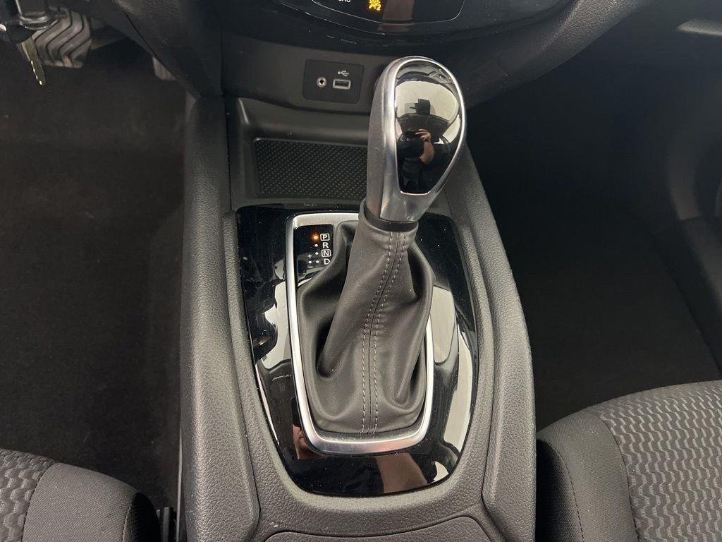 Used 2020 Caspian Blue Metallic Nissan S image 12