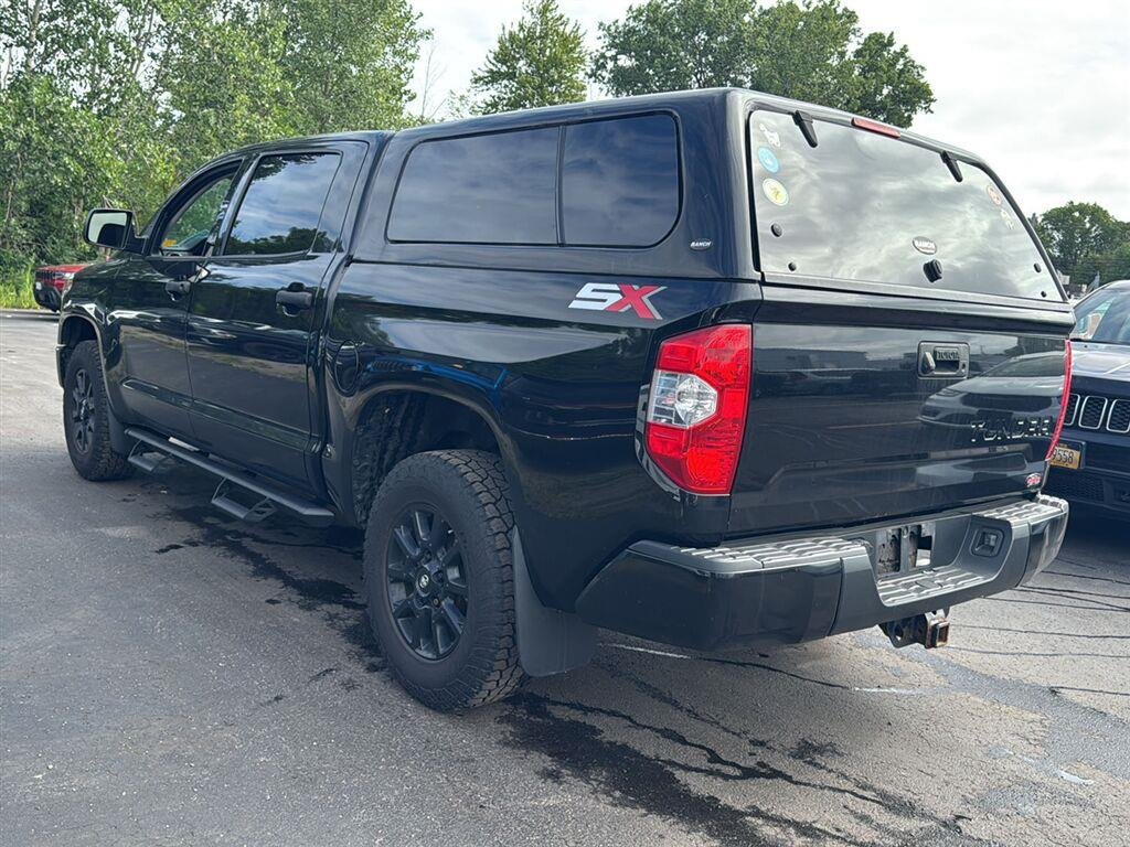Used 2020 Midnight Black Metallic Toyota SR5 image 11